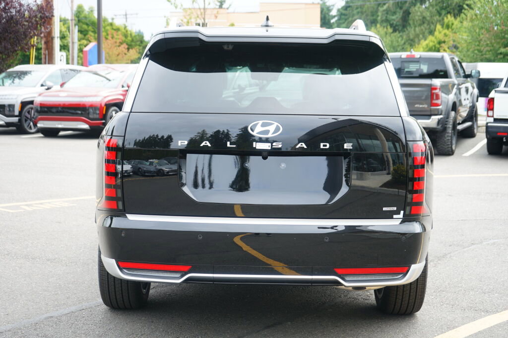 Used 2026 Hyundai Palisade Calligraphy image 5