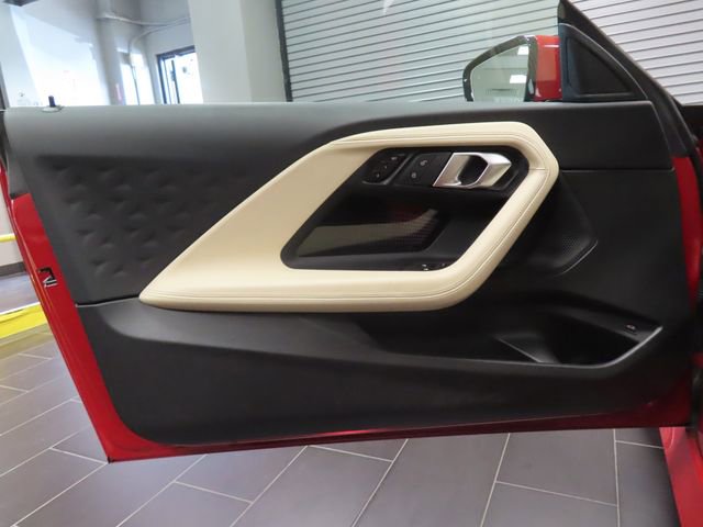 Used 2024 BMW 230i Coupe w/ Premium Package image 9