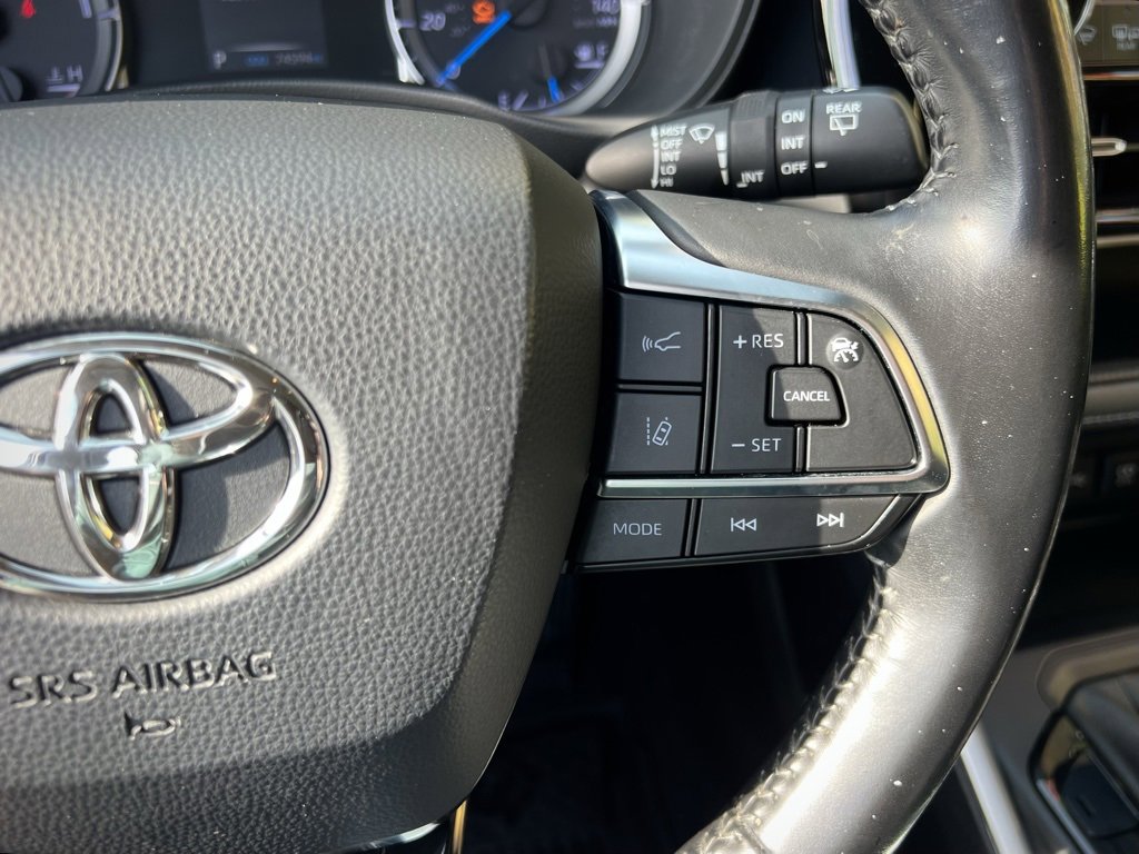 Used 2021 Toyota Highlander LE image 53