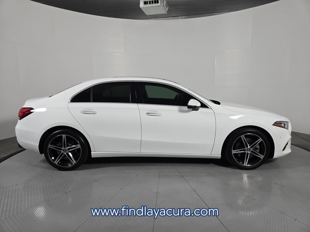 Used 2022 Mercedes-Benz A 220 w/ Premium Package Lite image 11