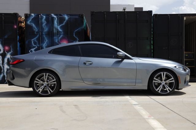 Used 2021 BMW 430i Coupe w/ Convenience Package RWD image 16