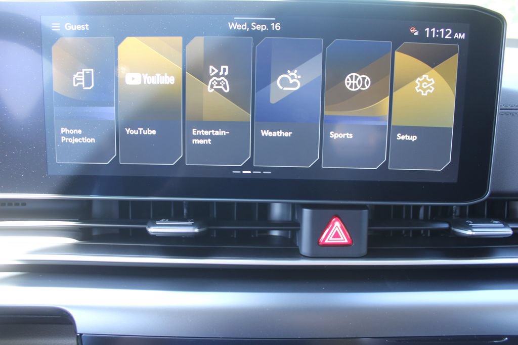 New 2027 Kia Carnival LX FWD image 45