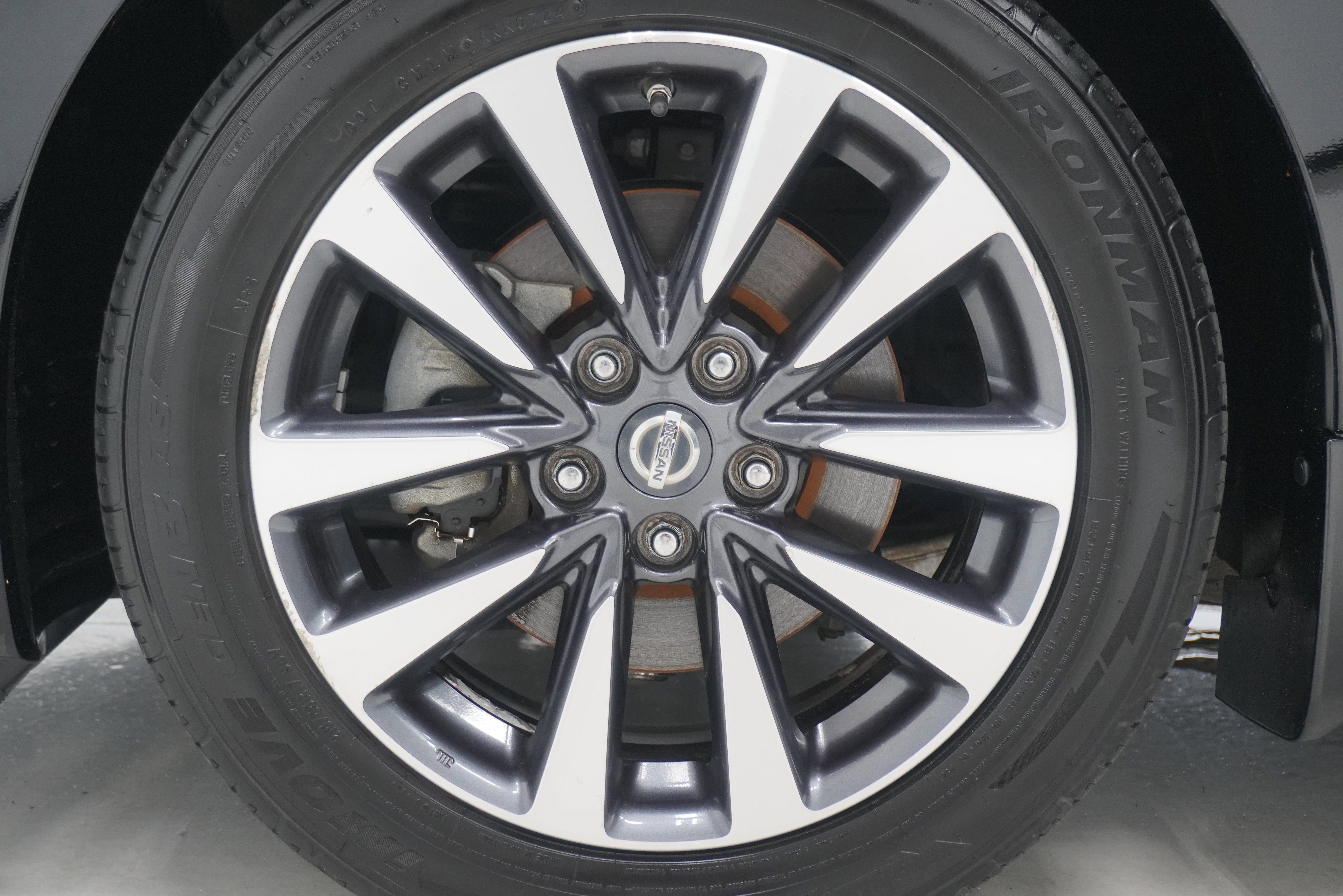 Used 2016 Nissan Altima 2.5 SL FWD image 26