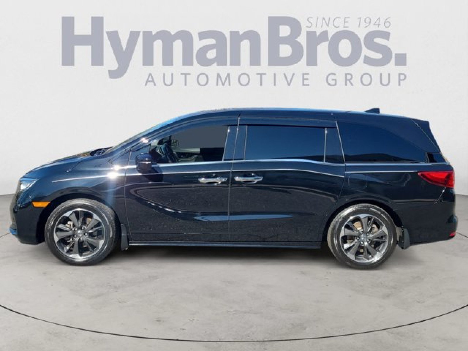 Used 2023 Honda Odyssey Elite image 6