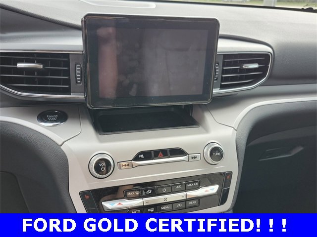 Used 2024 Ford Explorer XLT w/ Equipment Group 202A image 16