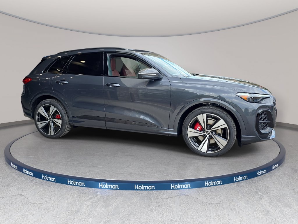 New 2026 Audi SQ5 Prestige AWD/4WD image 4