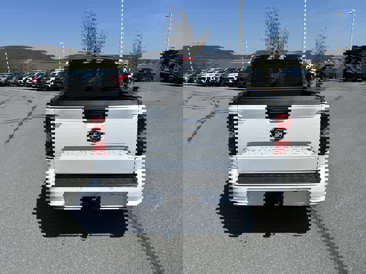 Used 2025 Ford Maverick Lobo image 6