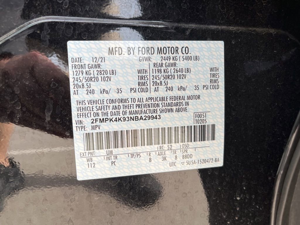 Used 2022 Ford Edge Titanium w/ Equipment Group 301A image 10