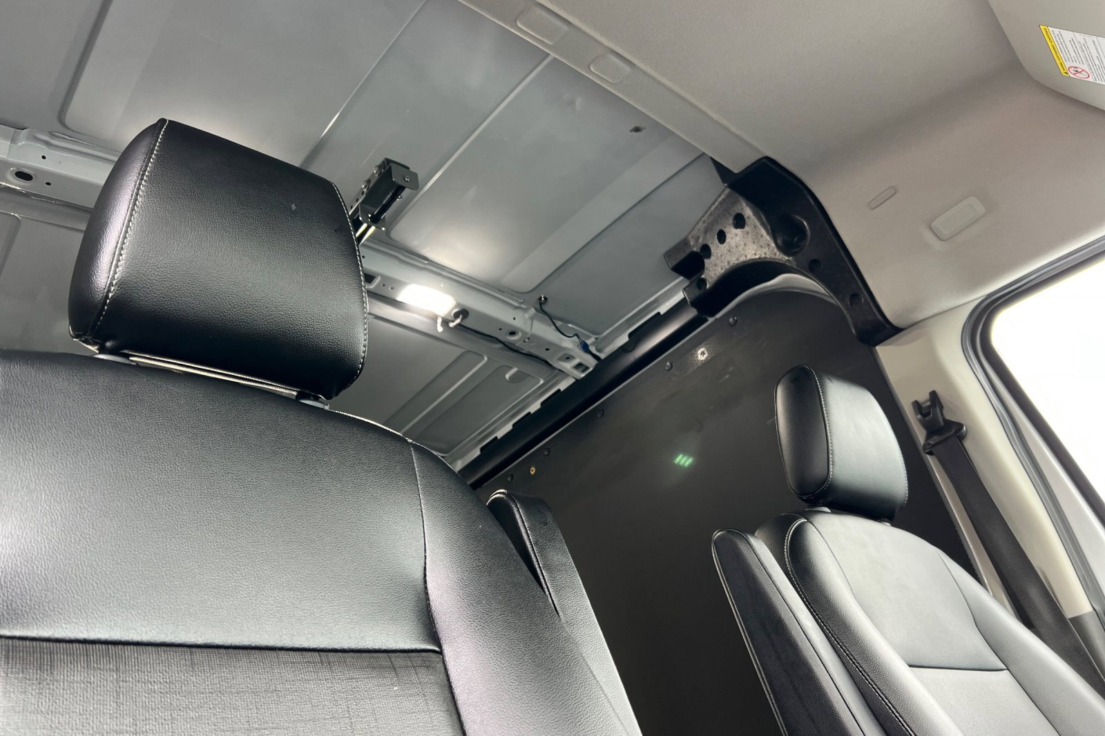 Used 2023 Ford E-Transit Medium Roof w/ Load Area Protection Package image 17
