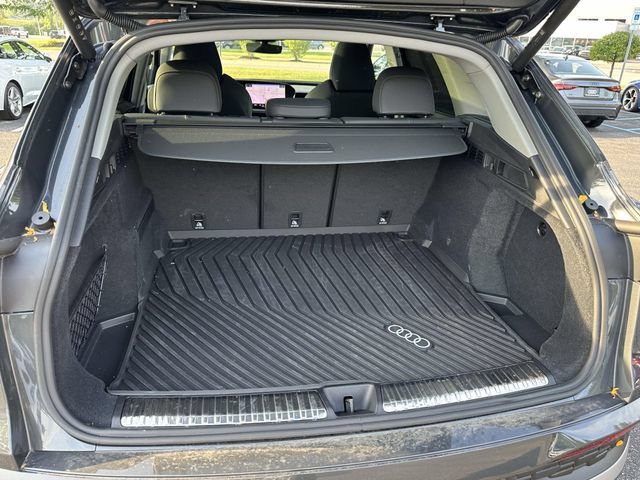 Certified 2025 Audi Q5 Premium Plus AWD/4WD image 13