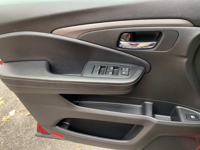 Used 2021 Honda Ridgeline Sport image 16