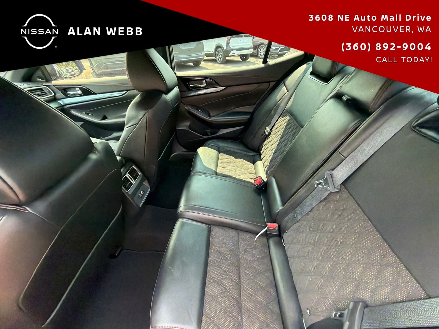 Used 2021 Nissan Maxima SR w/ Sport Mat Group FWD image 22