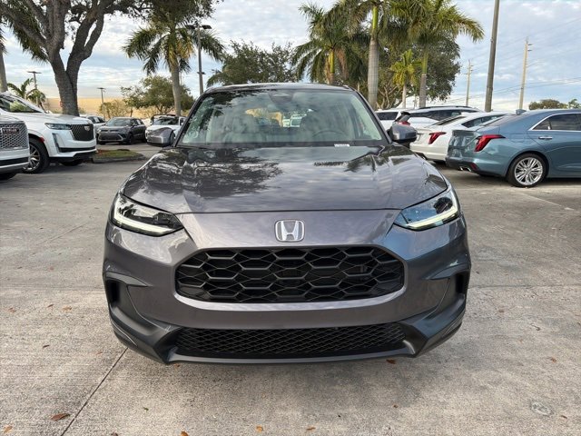 Used 2023 Honda HR-V LX image 9