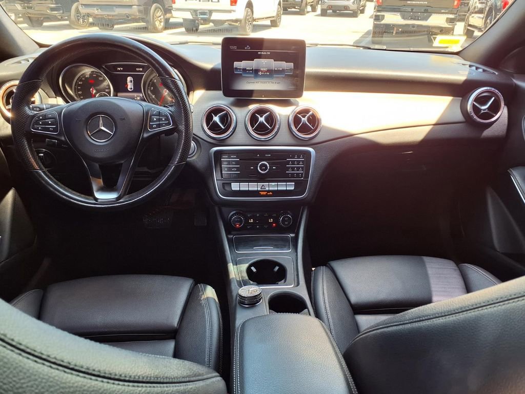 Used 2019 Mercedes-Benz CLA 250 image 18