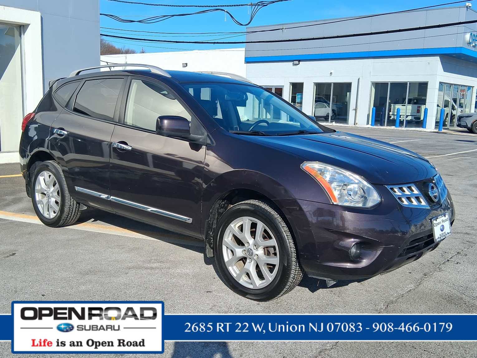 Used 2013 Nissan Rogue SL image 1