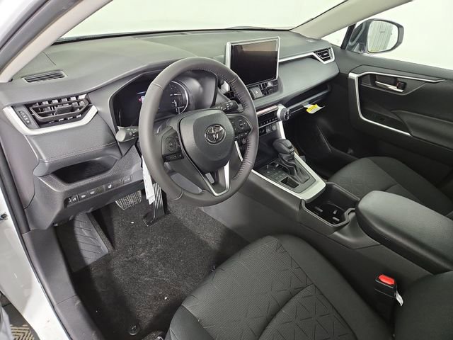 New 2025 Toyota RAV4 XLE image 16