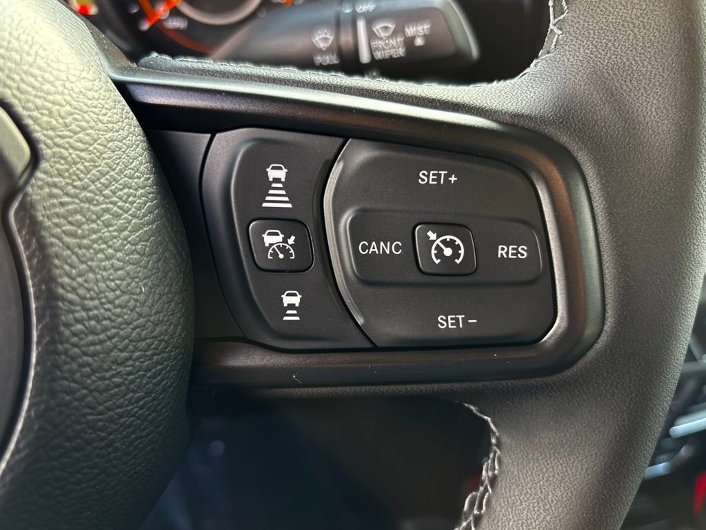 New 2026 Jeep Gladiator Rubicon w/ Safety Group AWD/4WD image 16