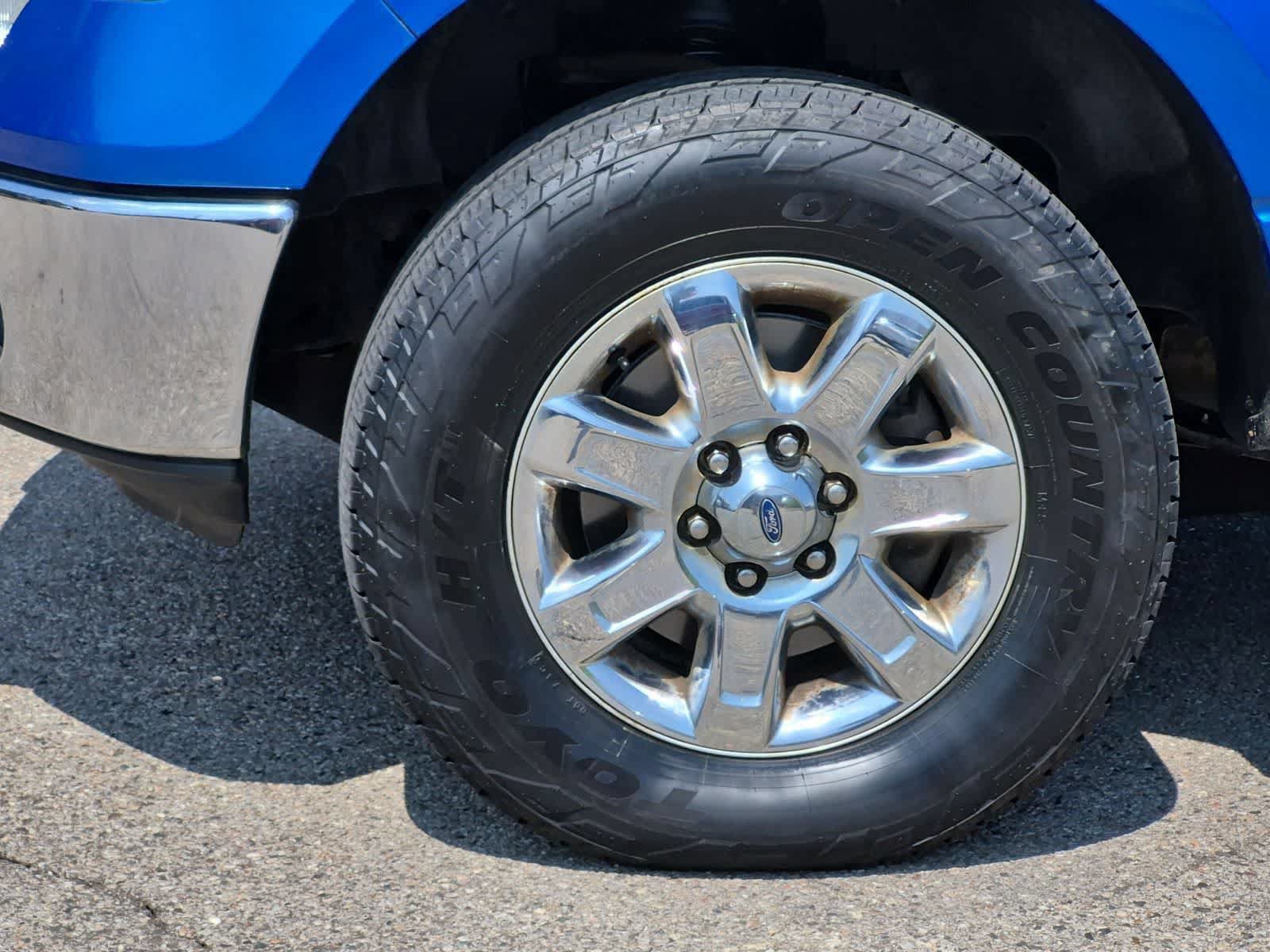 Used 2014 Ford F150 XLT w/ Equipment Group 302A Luxury AWD/4WD image 14