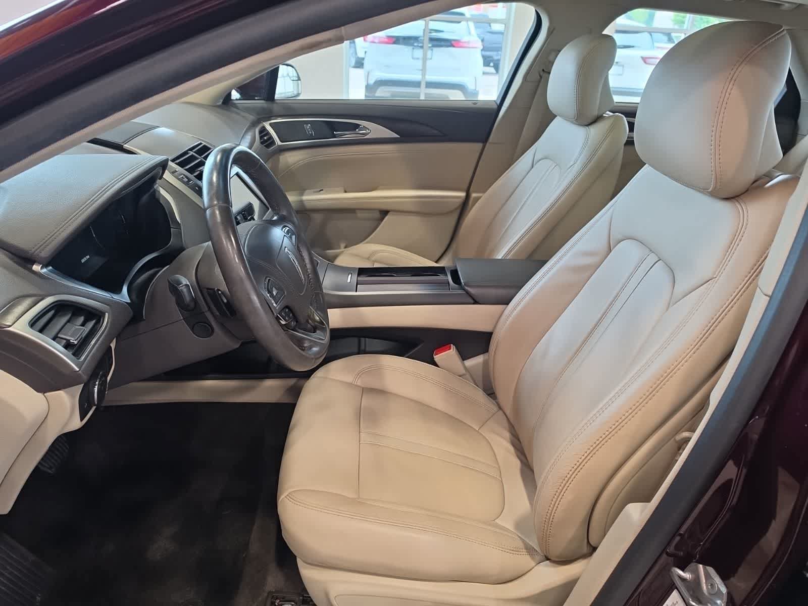 Used 2017 Lincoln MKZ Select w/ Climate Package FWD image 20