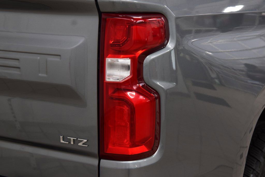 Used 2020 Chevrolet Silverado 1500 LTZ w/ LTZ Plus Package image 16