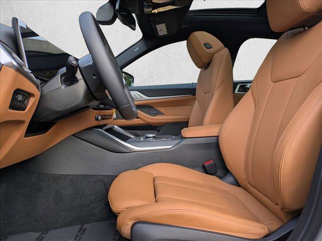 Used 2025 BMW i4 xDrive40i w/ M Sport Package AWD/4WD image 4