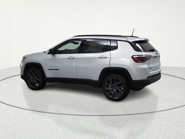 New 2026 Jeep Compass Latitude AWD/4WD image 3