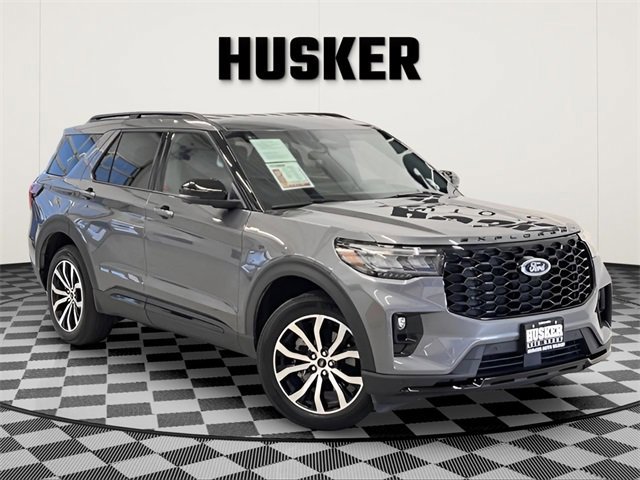 Used 2025 Ford Explorer ST-Line
