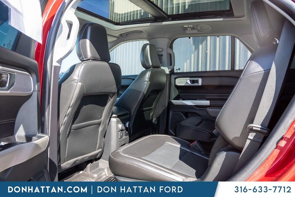 Used 2022 Ford Explorer Limited w/ Equipment Group 301A image 23