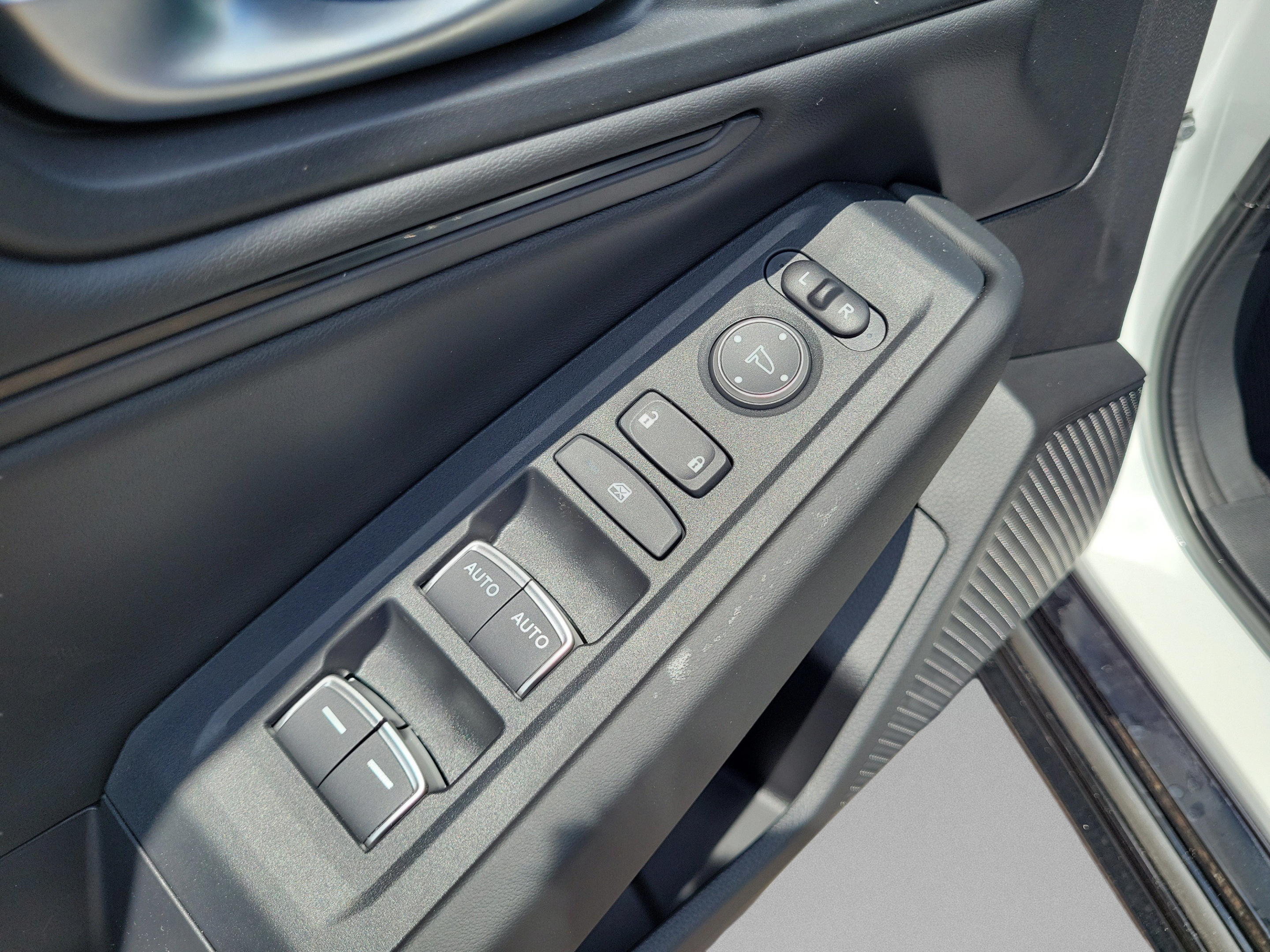 New 2026 Honda Accord EX-L image 24