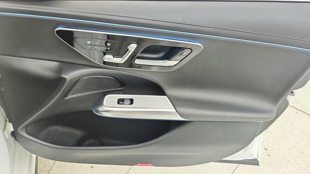 Used 2024 Mercedes-Benz E 450 4MATIC Sedan w/ Airmatic Package image 26