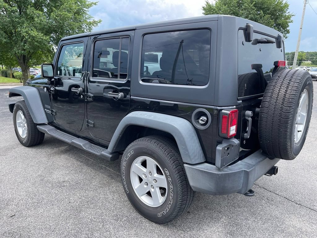 Used 2017 Jeep Wrangler Unlimited Sport w/ Quick Order Package 24S AWD/4WD image 4