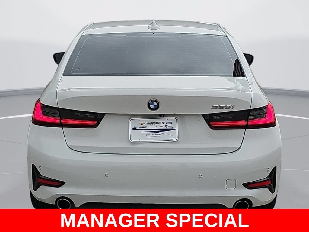 Used 2021 BMW 330i Sedan w/ Driving Assistance Package RWD image 4