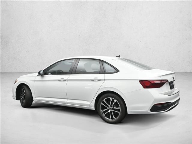Used 2024 Volkswagen Jetta Sport FWD image 6