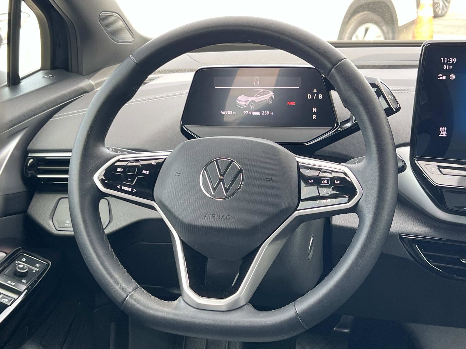 Used 2023 Volkswagen ID.4 Pro image 9