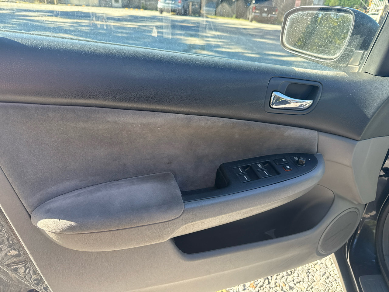 Used 2003 Honda Accord LX image 7