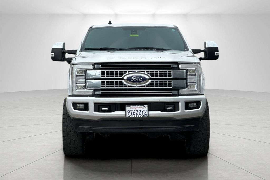 Used 2019 Ford F250 Platinum w/ Platinum Ultimate Package AWD/4WD image 8