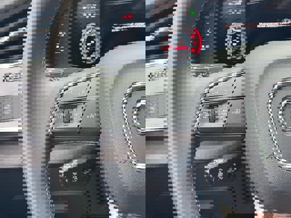 Used 2023 Audi Q8 Premium Plus w/ Premium Plus Package image 30