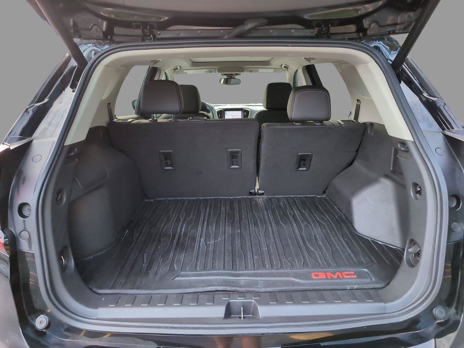 Used 2023 GMC Terrain Denali AWD/4WD image 6