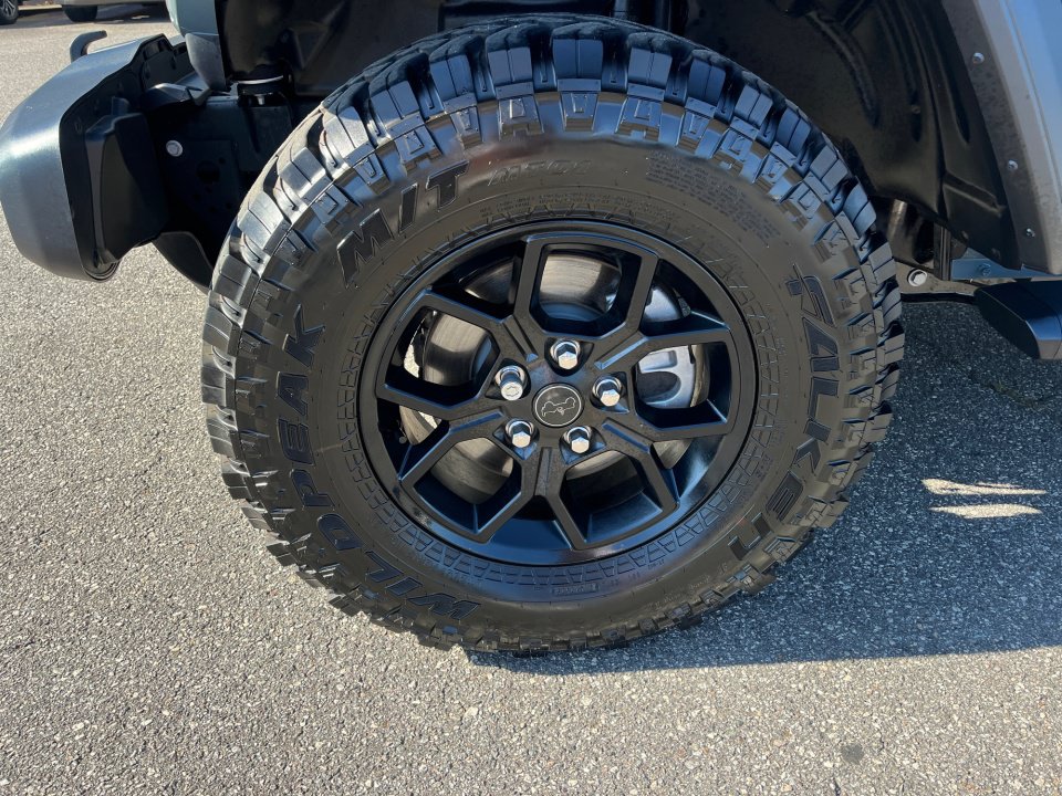 Used 2026 Jeep Wrangler Unlimited Sport AWD/4WD image 29