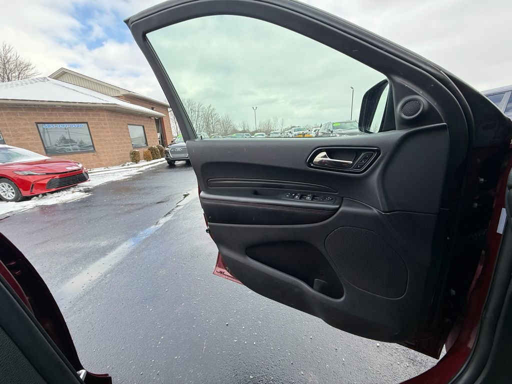 Used 2022 Dodge Durango R/T w/ Blacktop Package image 17