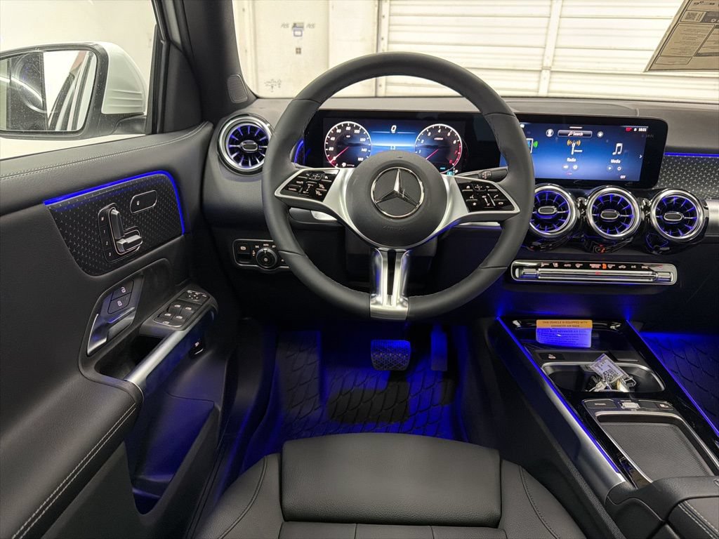 Used 2026 Mercedes-Benz GLB 250 image 20