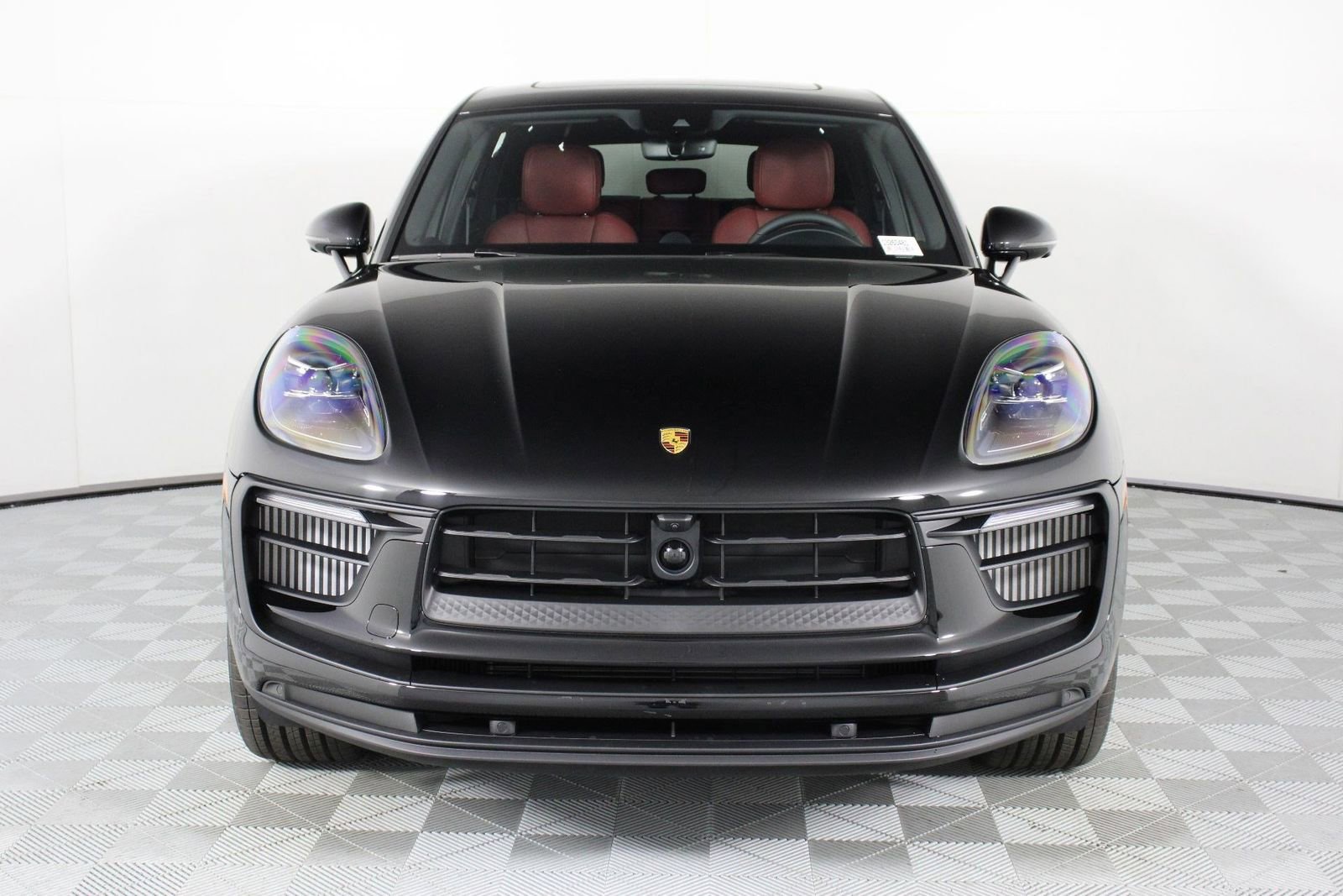 New 2026 Porsche Macan S AWD/4WD image 10