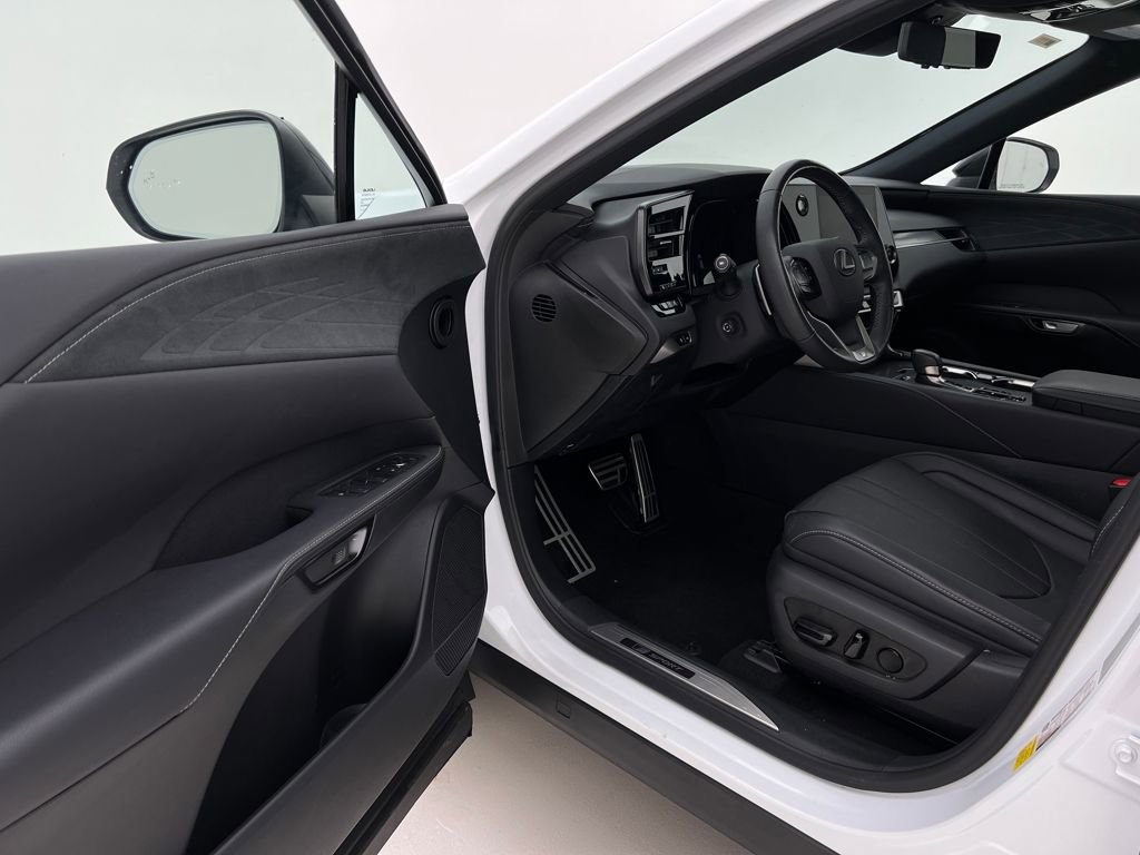 Used 2023 Lexus RX 350 F Sport w/ Accessory Package image 11