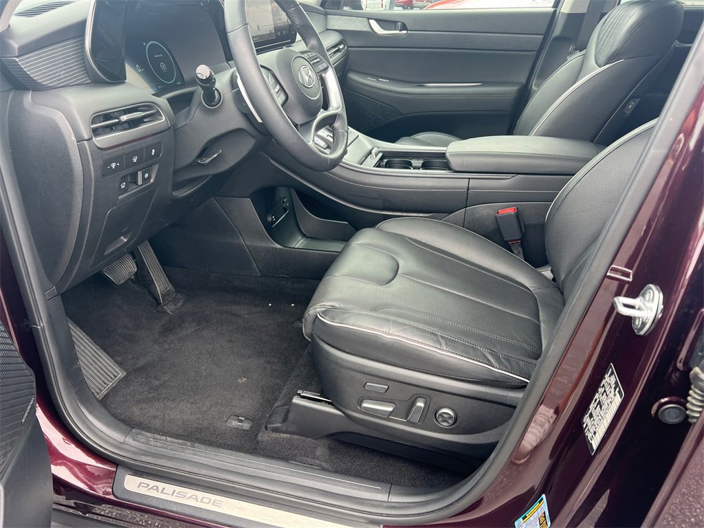 Certified 2024 Hyundai Palisade Limited image 9