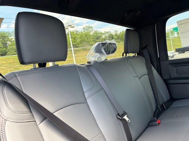 New 2026 RAM 3500 Tradesman AWD/4WD image 28