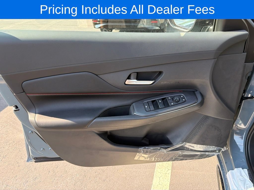 New 2027 Nissan Sentra SR w/ Floor Mat Package FWD image 13