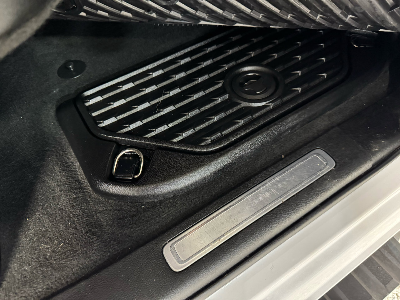 Used 2019 RAM 1500 Laramie image 14