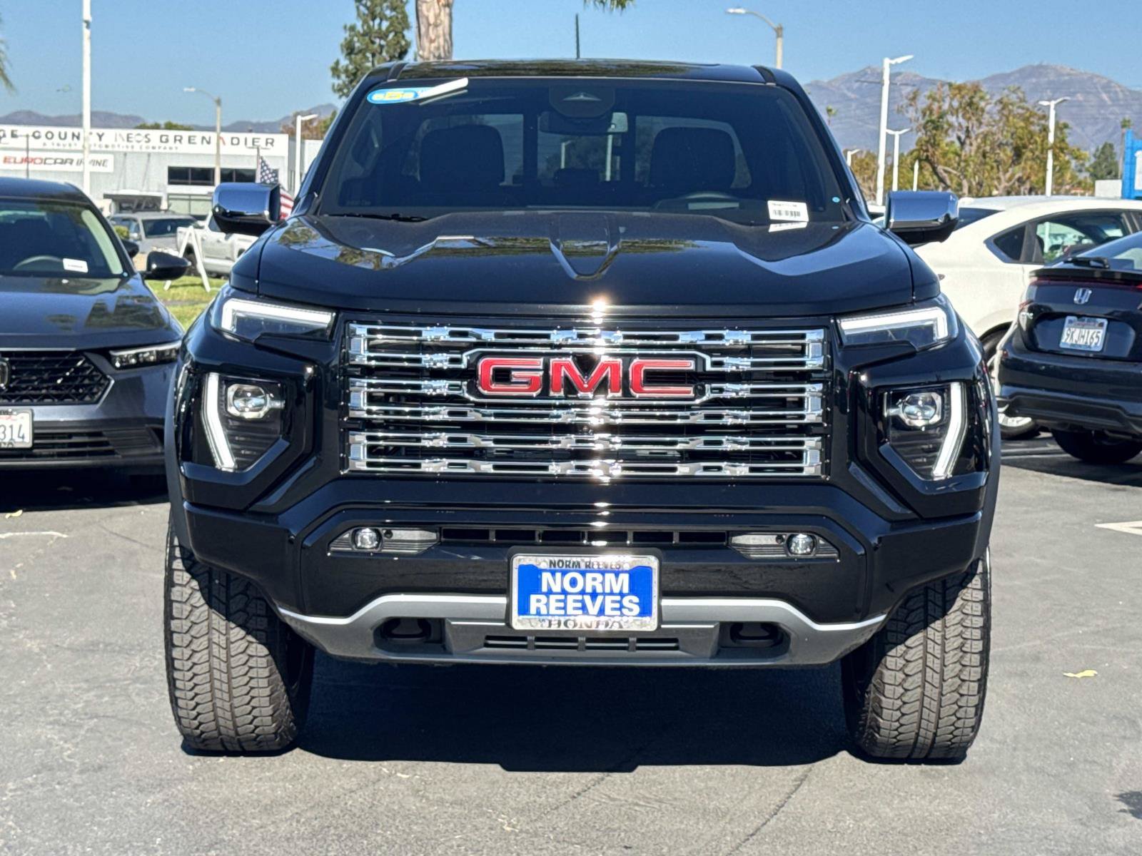 Used 2026 GMC Canyon Denali AWD/4WD image 8