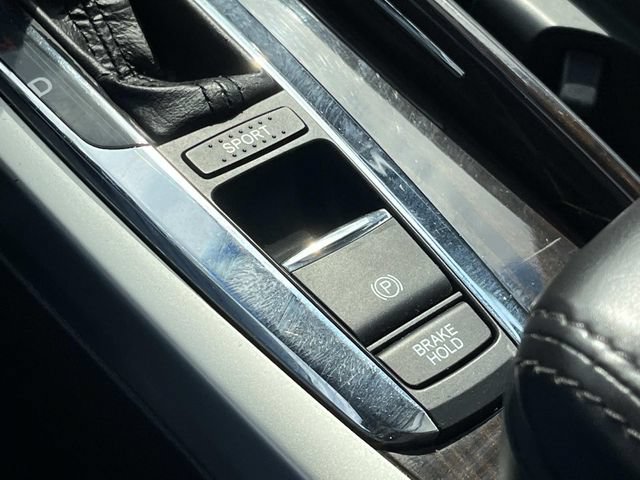 Used 2017 Acura RLX w/ Technology Package FWD image 39