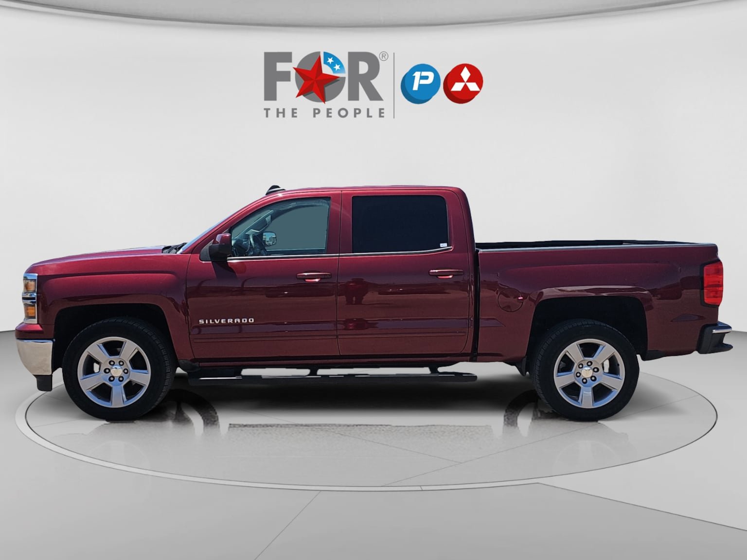 Used 2015 Chevrolet Silverado 1500 LT RWD image 2